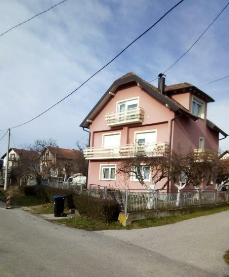 Studio Apartman Zagreb Horvati Rakov Potok Kültér fotó
